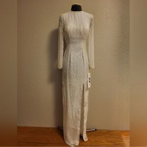NWT Vintage Ivory Beaded Long Sleeve Wedding Dress Size 6